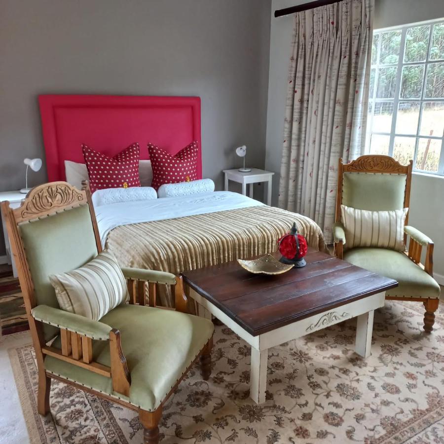 Rocks & Roses Farm Stay Lochiel Екстериор снимка