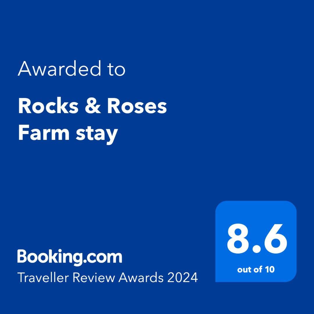 Rocks & Roses Farm Stay Lochiel Екстериор снимка