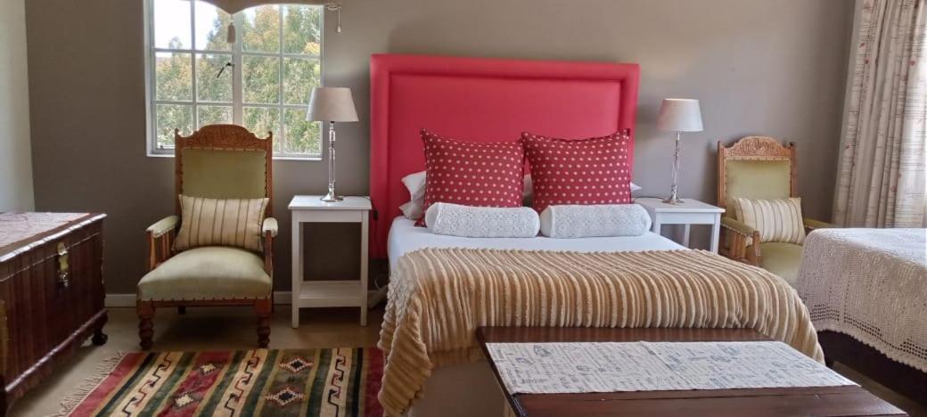 Rocks & Roses Farm Stay Lochiel Екстериор снимка